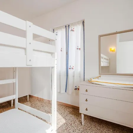 Vakantiehuis Beautiful In With Wifi